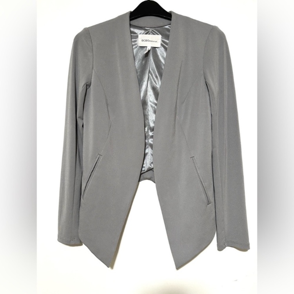BCBGMaxAzria Gray Collarless Open-Front Blazer